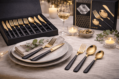 Elegant Bestiksæt i Guld & Sort – Moderne Cutlery Set til Borddækning - Nordic Elance