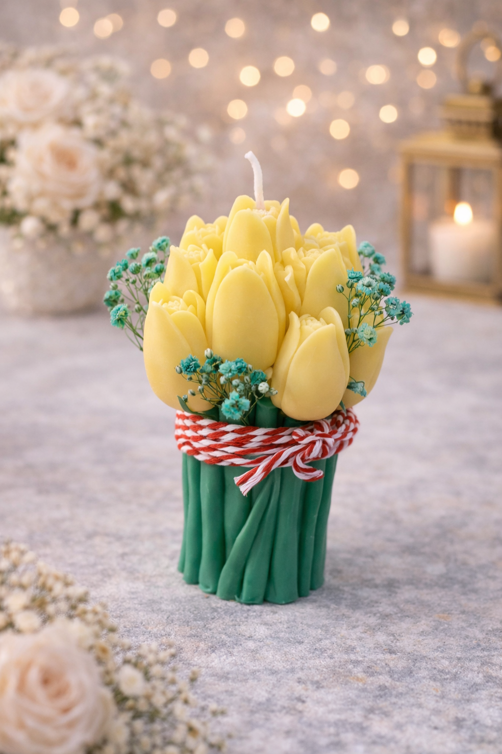 tulipanlys, ivory lys, håndlavet lys, dekorationslys, lys buket, boligindretning, nordisk interiør, elegant dekoration, gaveidé, minimalistisk stil